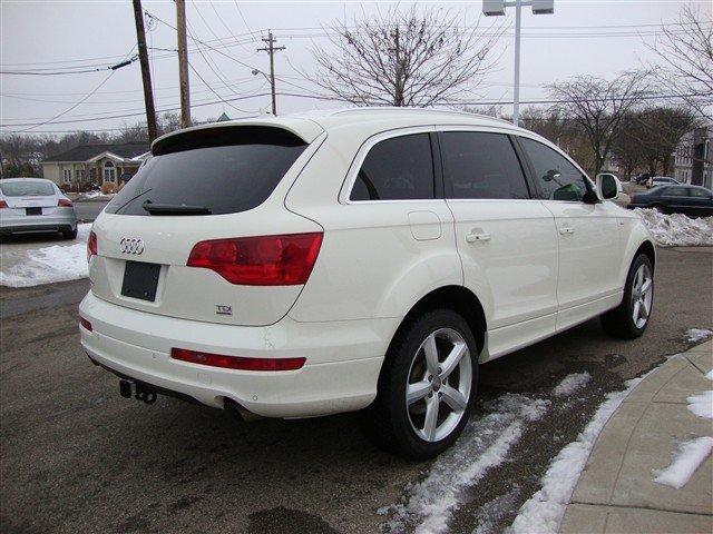 Audi Q7 2009 photo 2