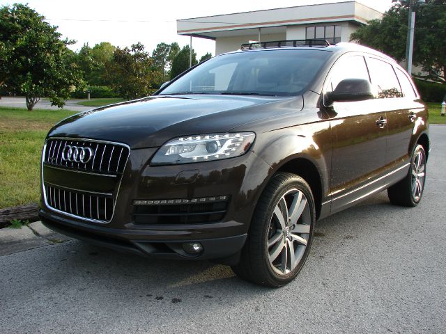 Audi Q7 2011 photo 109