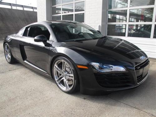 Audi R8 2009 photo 3