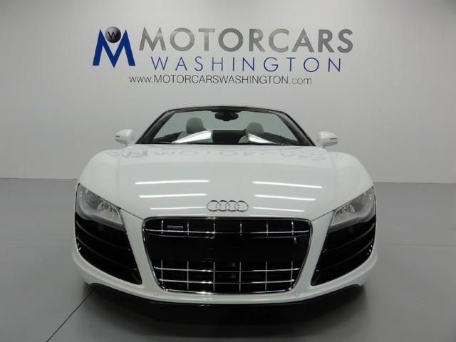 Audi R8 2011 photo 4