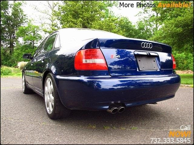 Audi S4 2001 photo 10