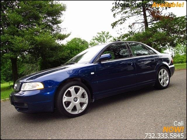 Audi S4 2001 photo 24