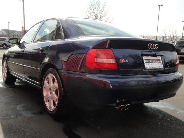 Audi S4 2002 photo 5