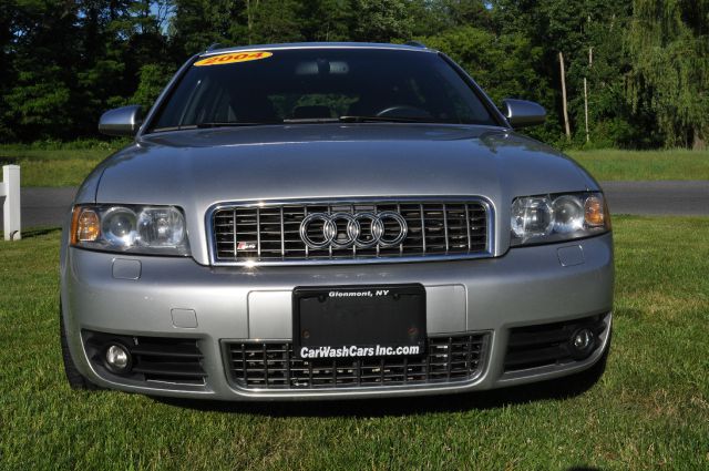 Audi S4 2004 photo 40