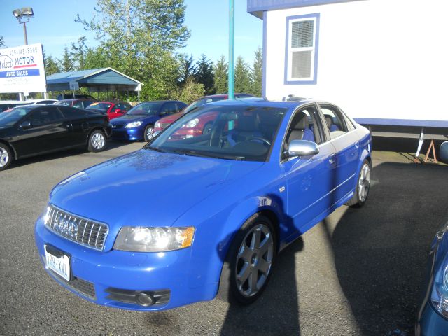 Audi S4 2004 photo 8