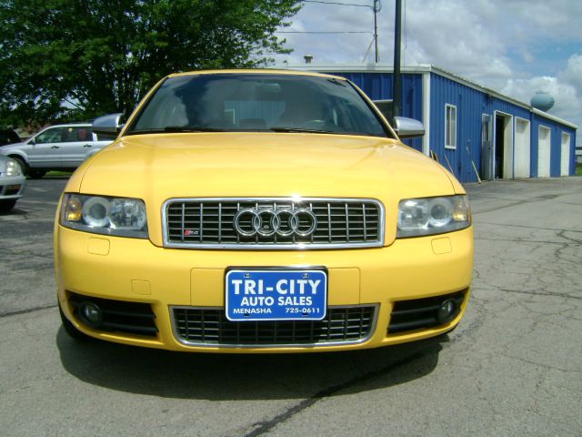 Audi S4 2004 photo 17