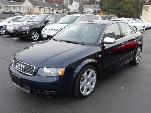 Audi S4 2004 photo 1