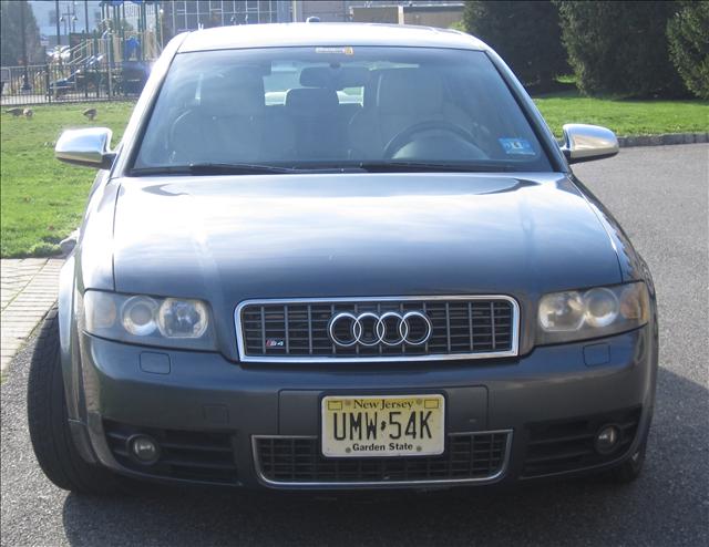 Audi S4 2004 photo 4