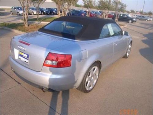 Audi S4 2005 photo 3