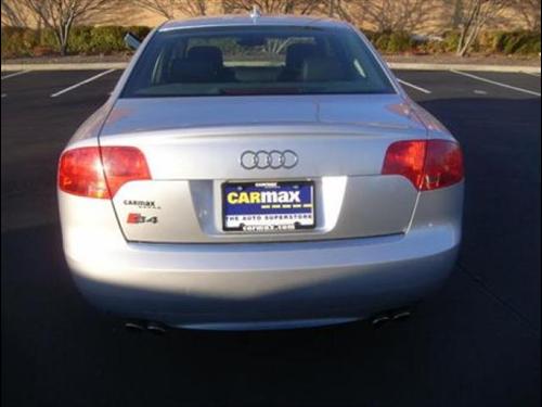 Audi S4 2005 photo 5