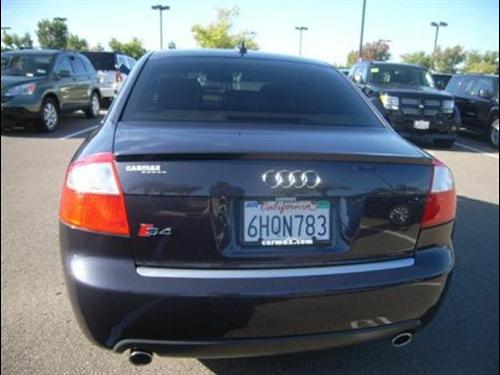 Audi S4 2005 photo 5