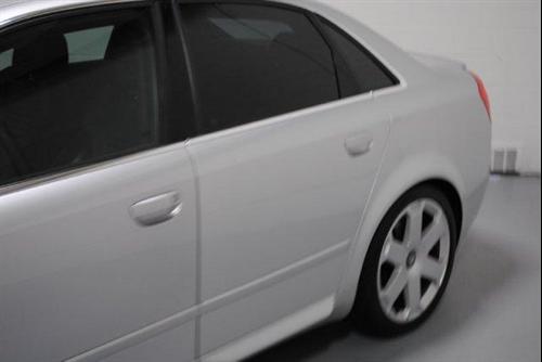 Audi S4 2005 photo 4