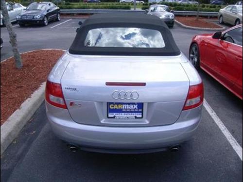 Audi S4 2005 photo 2