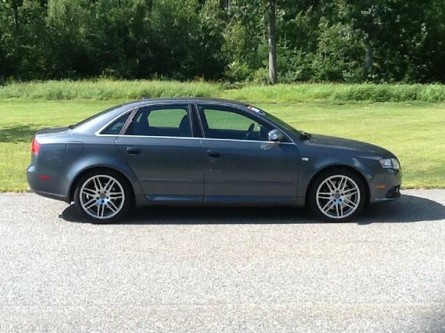 Audi S4 2008 photo 1