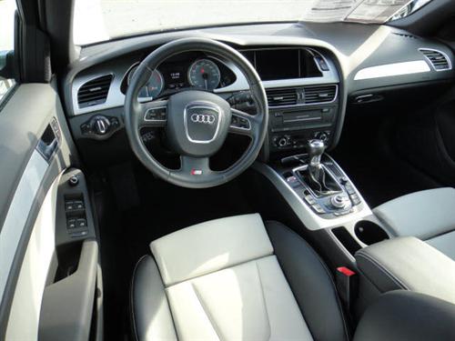 Audi S4 2010 photo 4