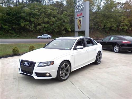 Audi S4 2011 photo 1