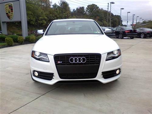 Audi S4 2011 photo 4