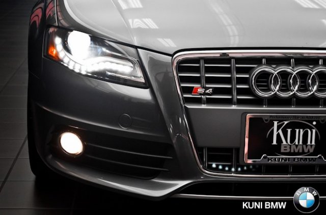 Audi S4 2012 photo 1