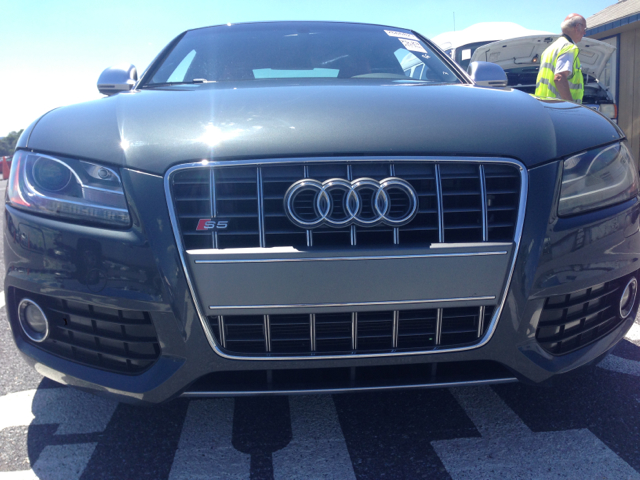 Audi S5 2008 photo 1