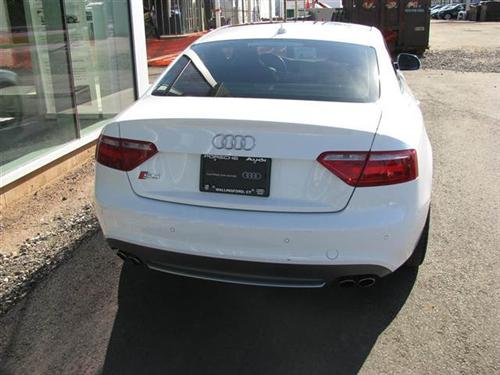 Audi S5 2008 photo 1