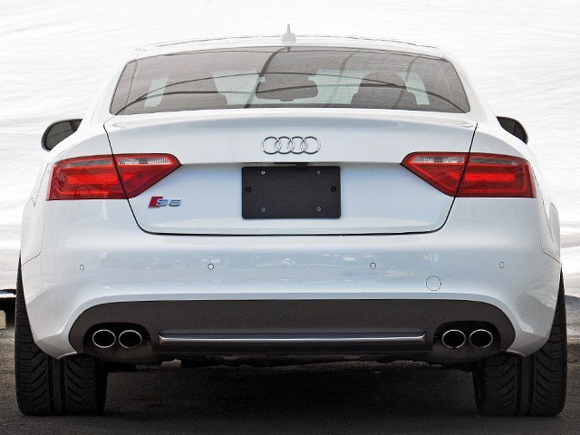 Audi S5 2009 photo 2