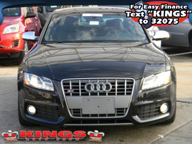 Audi S5 2010 photo 1