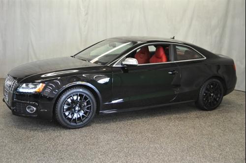 Audi S5 2012 photo 2