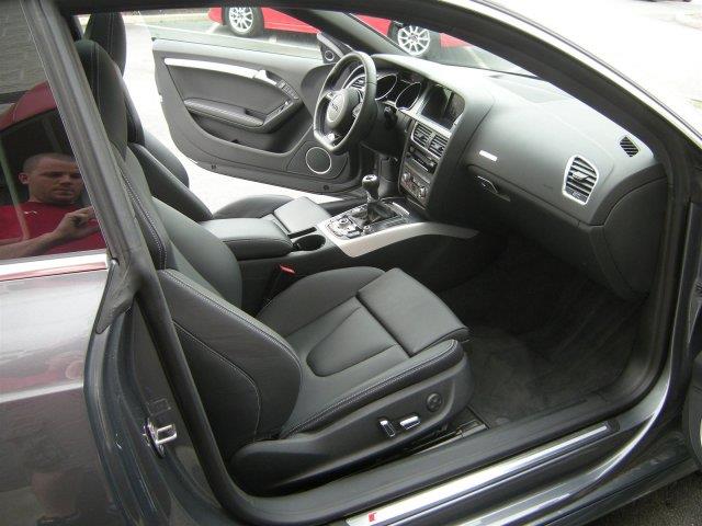 Audi S5 2013 photo 13