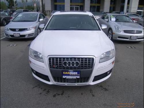 Audi S8 2007 photo 2