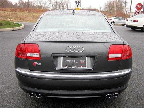 Audi S8 2007 photo 3