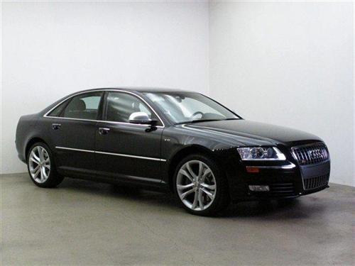 Audi S8 2009 photo 3