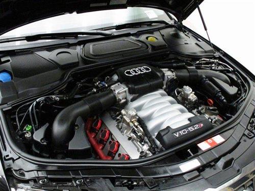 Audi S8 2009 photo 4