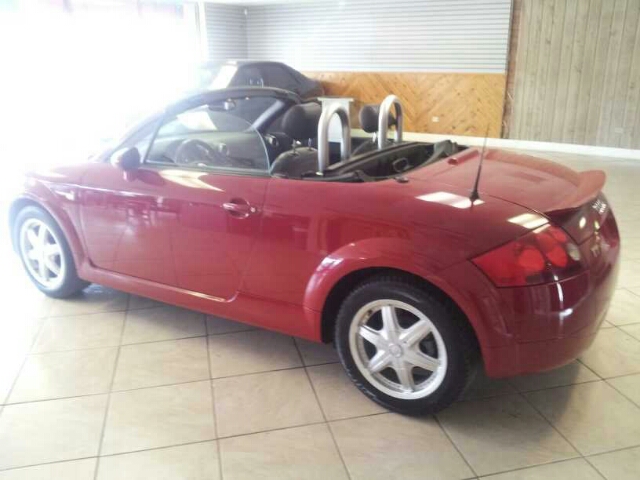 Audi TT 2001 photo 3