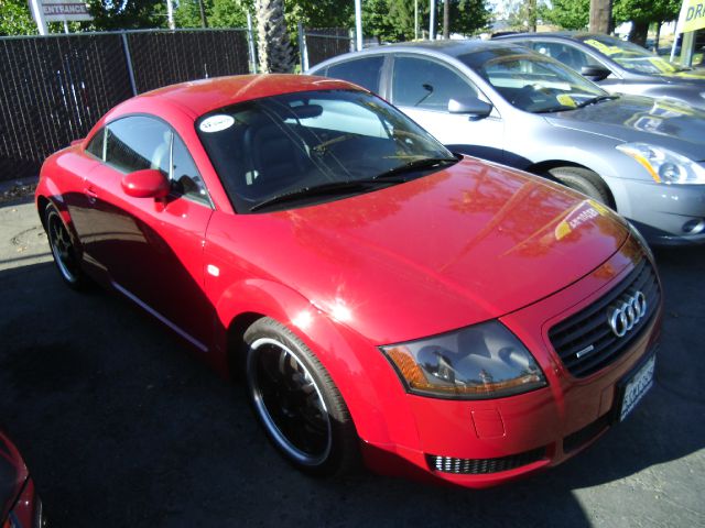 Audi TT 2001 photo 1