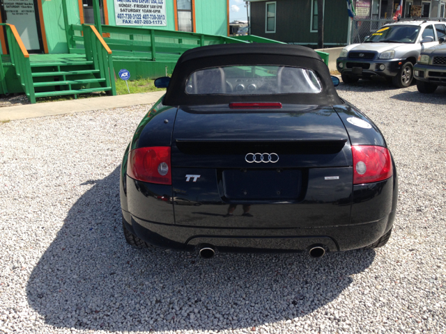 Audi TT 2001 photo 2