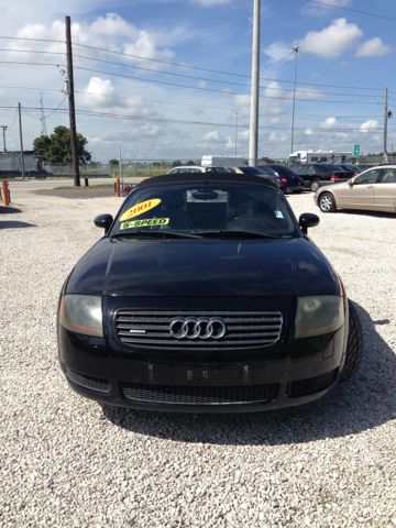 Audi TT 2001 photo 4