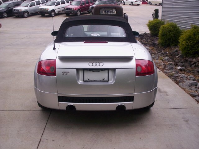 Audi TT 2001 photo 1