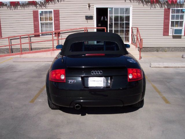 Audi TT 2001 photo 3