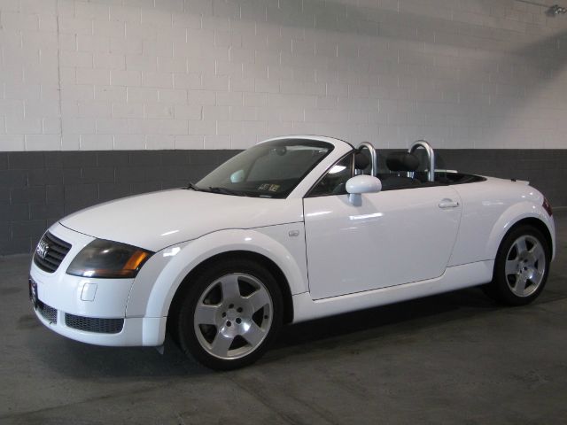 Audi TT 2002 photo 28