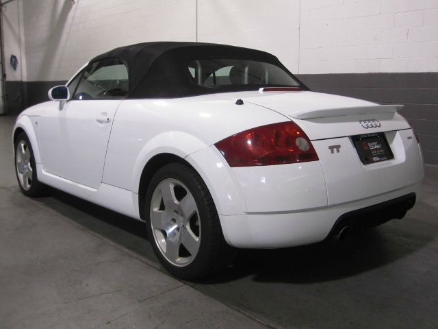 Audi TT 2002 photo 5