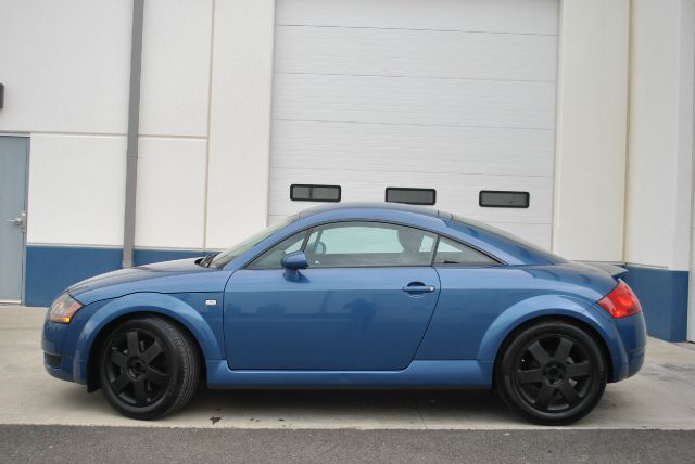 Audi TT 2002 photo 11