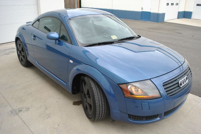 Audi TT 2002 photo 16