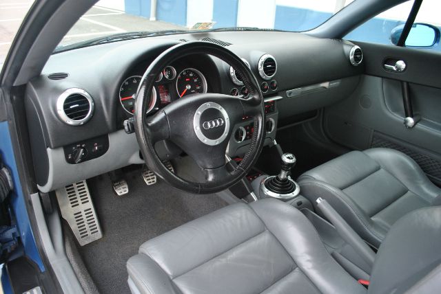 Audi TT 2002 photo 33