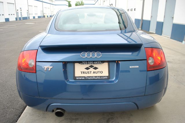 Audi TT 2002 photo 40