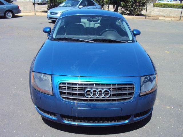 Audi TT 2003 photo 4