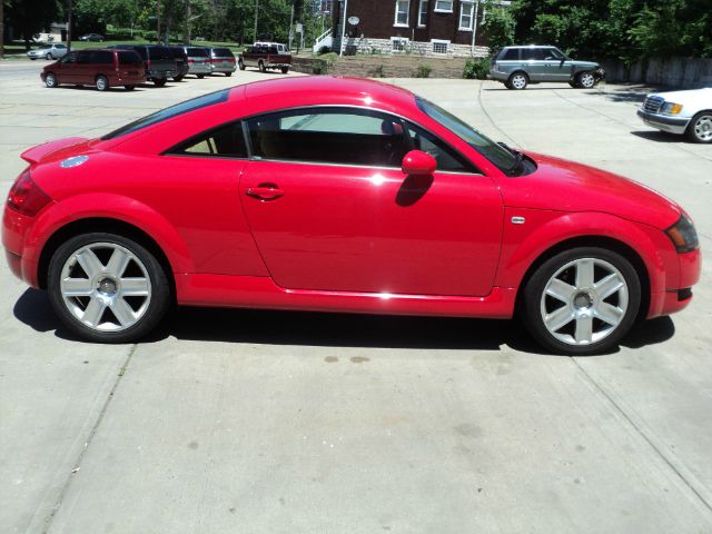 Audi TT 2003 photo 11