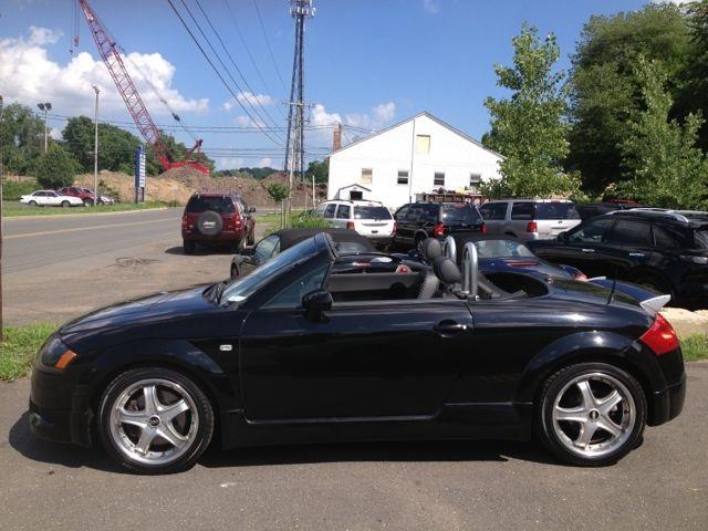 Audi TT 2003 photo 2