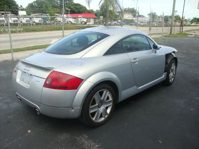 Audi TT 2003 photo 3