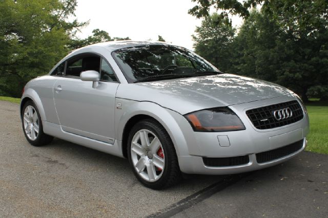 Audi TT 2003 photo 3