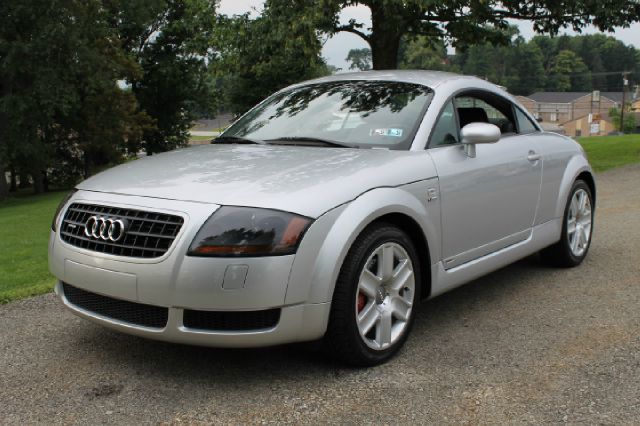 Audi TT 2003 photo 4